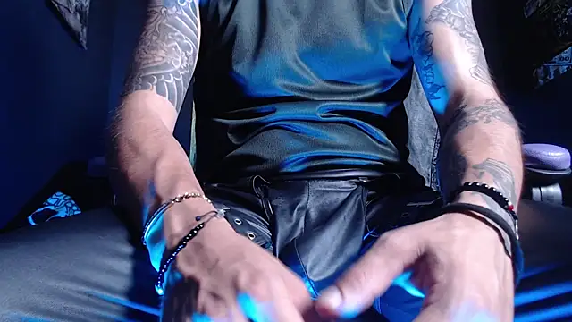 Dicaprioo_ live sex cam