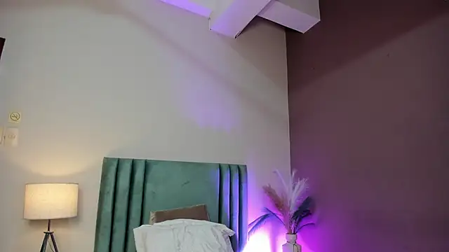 Zamira_Taylor webcam