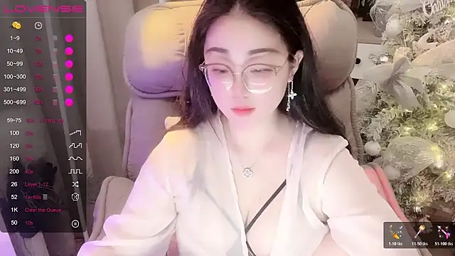 Monica-666888- webcam