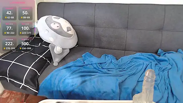 GloryKulikowski webcam