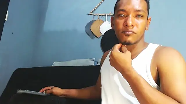 Grandeygruesa1 live sex cam