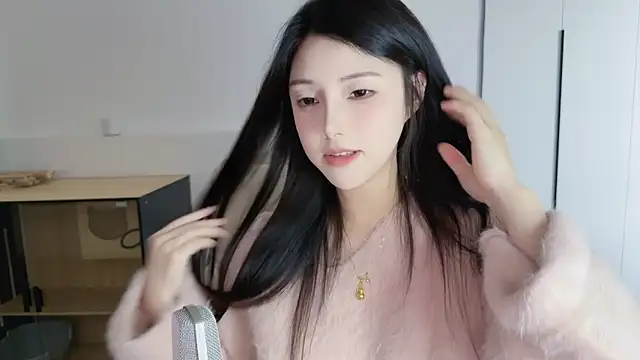 美女HaagenDazs_在线直播