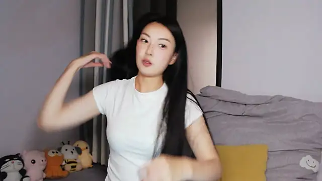 美女anan_882在线直播