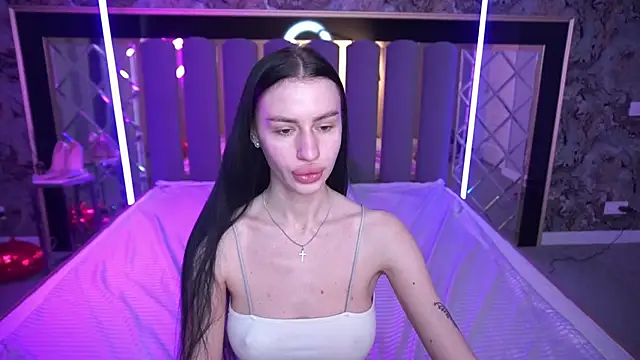 snow_whiteeex - Snow_WhiteeeX's free webcam - UK Sex Cams