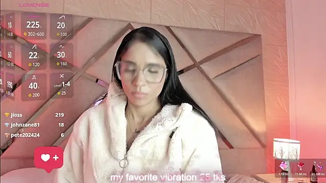 sophie_pariss webcam