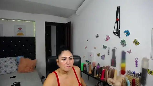 mature_bigboobs10 webcam