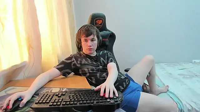 iliaskrislove webcam