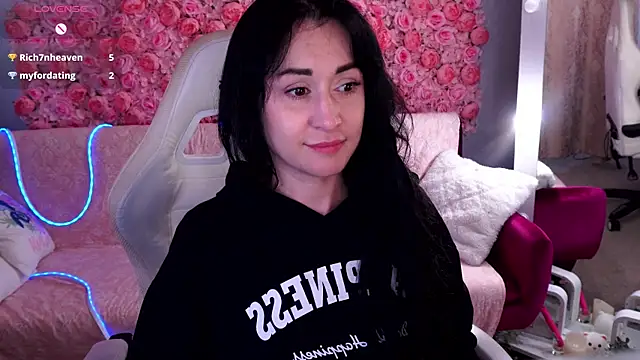 CarolinaaFoxyyy webcam