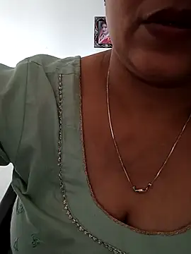 Webcam Model (angel_ridhi)  is live.Free join now!