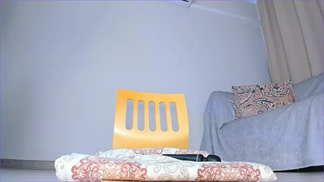 Cherrypie_001 webcam