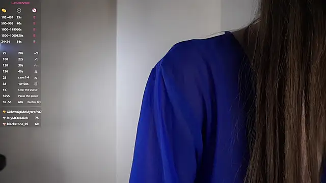 ClarineCasebolt webcam