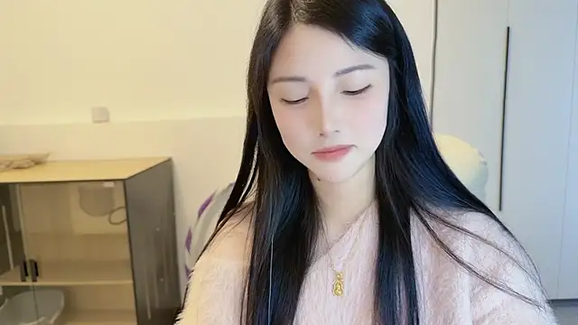 美女HaagenDazs_在线直播