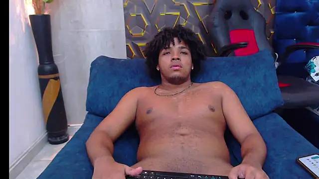 black_king_241 webcam