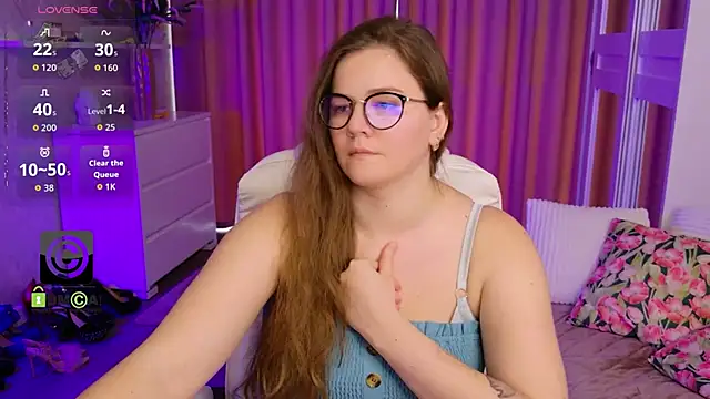 kellykleine - KellyKleine's free webcam - UK Sex Cams