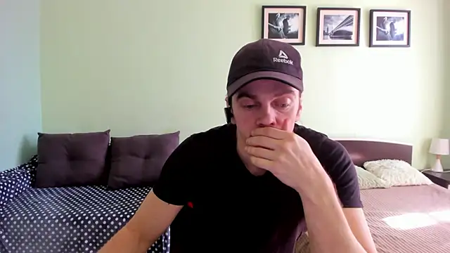 AlansonofDaddy webcam