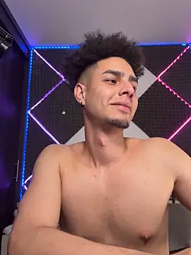 bigryann23 (M young) - CUM ON MY ABDOMEN