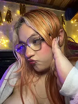 Sophia_Weest99 webcam