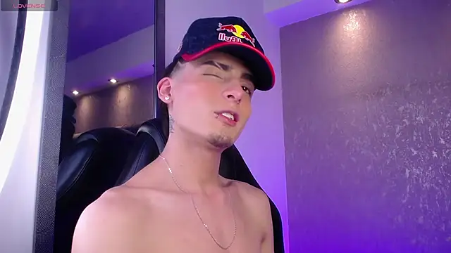 MateoMitchell webcam