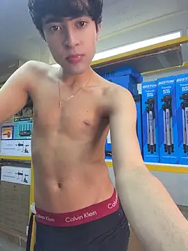 matthewmoore_ (M twink) - fukll naked