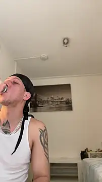 Preview of titannoir