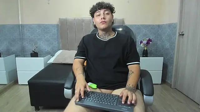 DAMON_SALVATTORE webcam