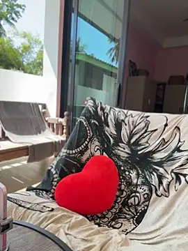 mommyselenafit_ webcam