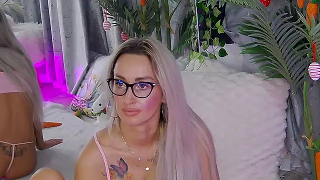 IsabelleEthan live sex cam