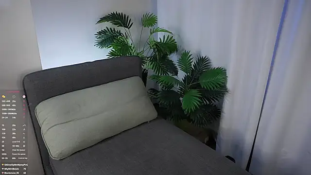 ClarineCasebolt webcam