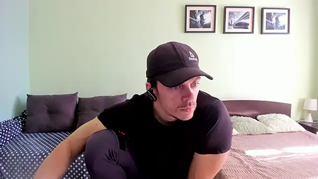 AlansonofDaddy webcam