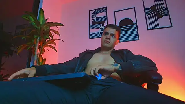 ALPHA_DOMINUS_ webcam