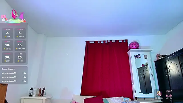 Kristin___ webcam