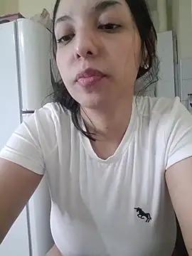 DianiQueenn - Live Cam