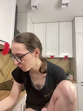 martiniiselenna - MartiniiSelenna's free webcam - UK Sex Cams