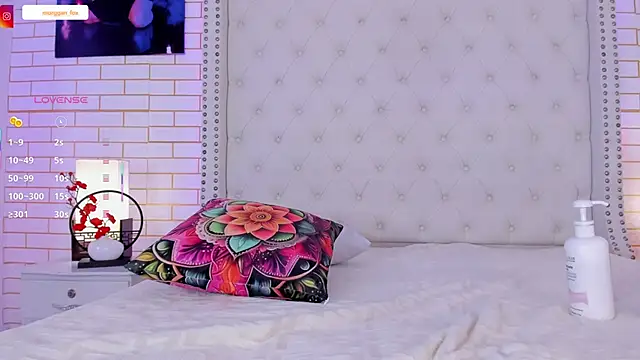 morggan_fox_ - Morggan_Fox_'s free webcam - UK Sex Cams