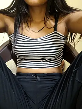 Teri_lella Live Webcam on Stripchat