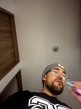 im_sophiie - Im_sophiie's free webcam - UK Sex Cams