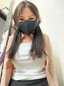 美女Carlin-yiyi在线直播