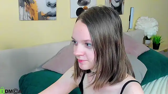 Olivia_Riesz webcam