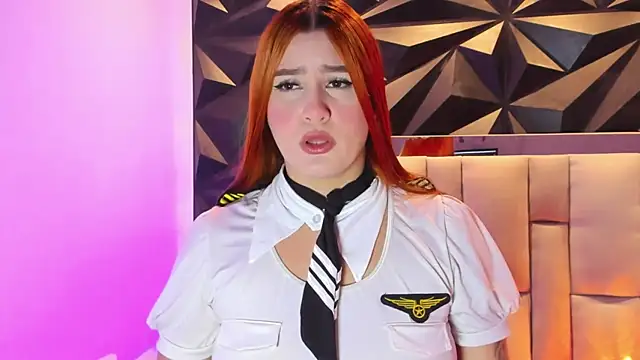 megan_whitee__ webcam