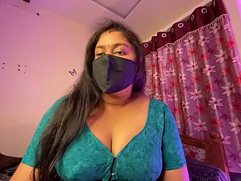 louleyranii_telugu - LouleyRanii_Telugu's free webcam - UK Sex Cams