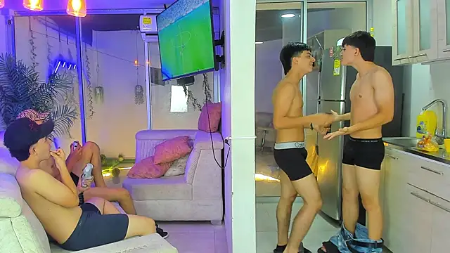 Houseofwarrios webcam