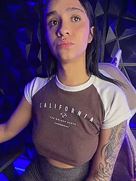 Isabella-Teen webcam