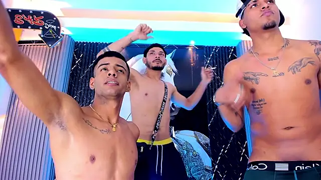 the_knights_of_the_night_ webcam