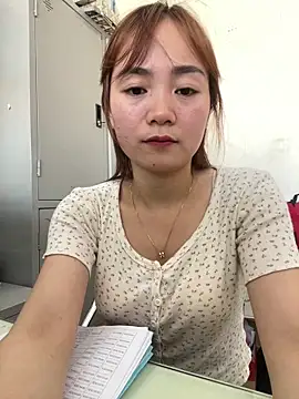 Webcam Model (Bana-gibee)  is live.Free join now!