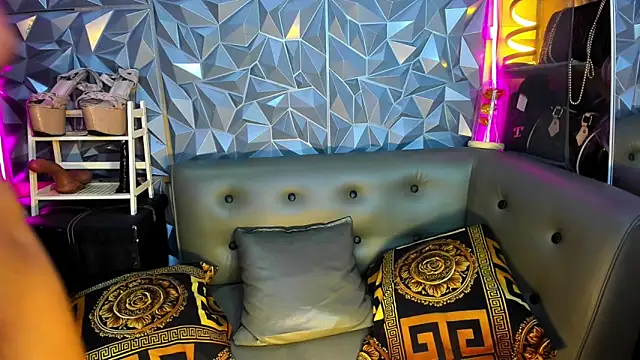 CASSIE_CLASSY webcam