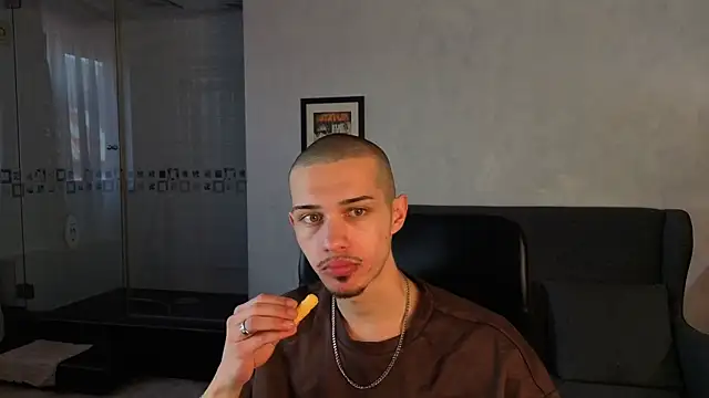 KaydenDrew live sex cam