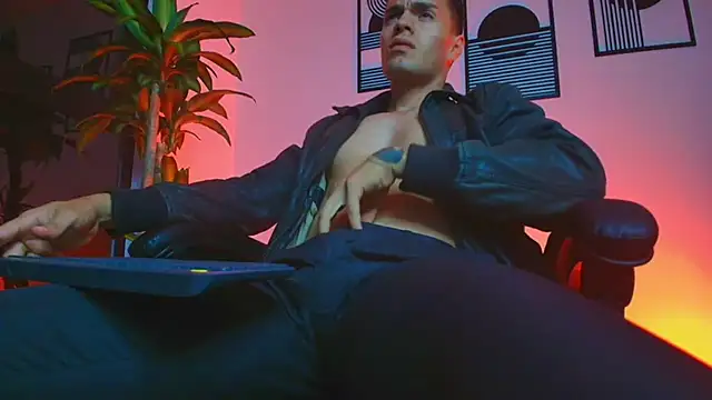 ALPHA_DOMINUS_ webcam