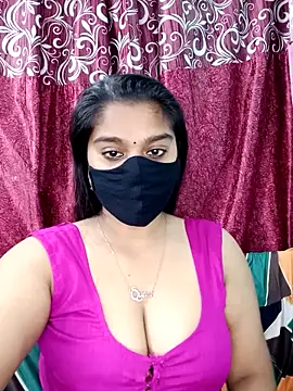 Webcam Model (Jasmine_jaaan)  is live.Free join now!