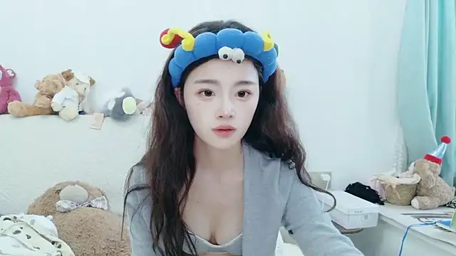 美女cc-8在线直播