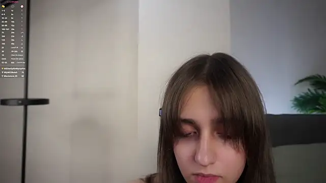 clarinecasebolt - ClarineCasebolt's free webcam - UK Sex Cams